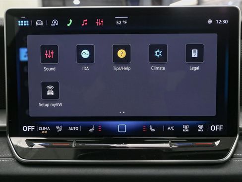 New 2026 Volkswagen Tiguan SE image 20