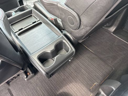 Used 2023 Honda Odyssey Sport image 25