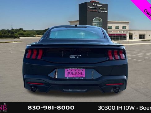 Used 2025 Ford Mustang GT Premium RWD image 4