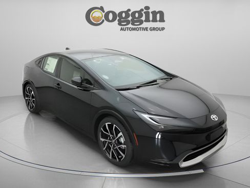 New 2026 Toyota Prius Plug-In Hybrid image 27