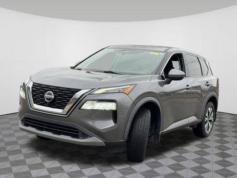 Used 2021 Nissan Rogue SV image 15