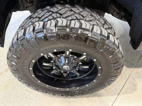 Used 2018 Ford F150 XLT w/ Equipment Group 302A Luxury AWD/4WD image 14