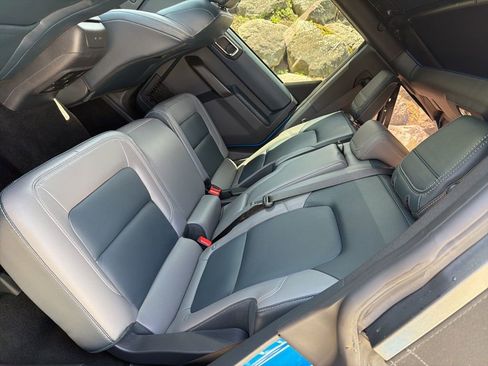 Used 2024 Ford Bronco Outer Banks AWD/4WD image 21