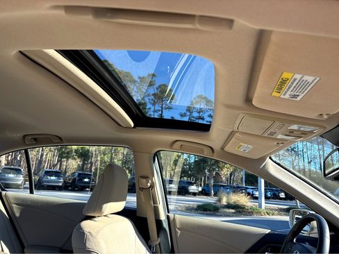 Used 2015 Honda Accord EX-L image 14