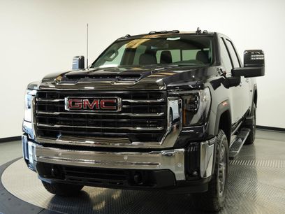 New 2025 GMC Sierra 2500 SLT w/ SLT Premium Package
