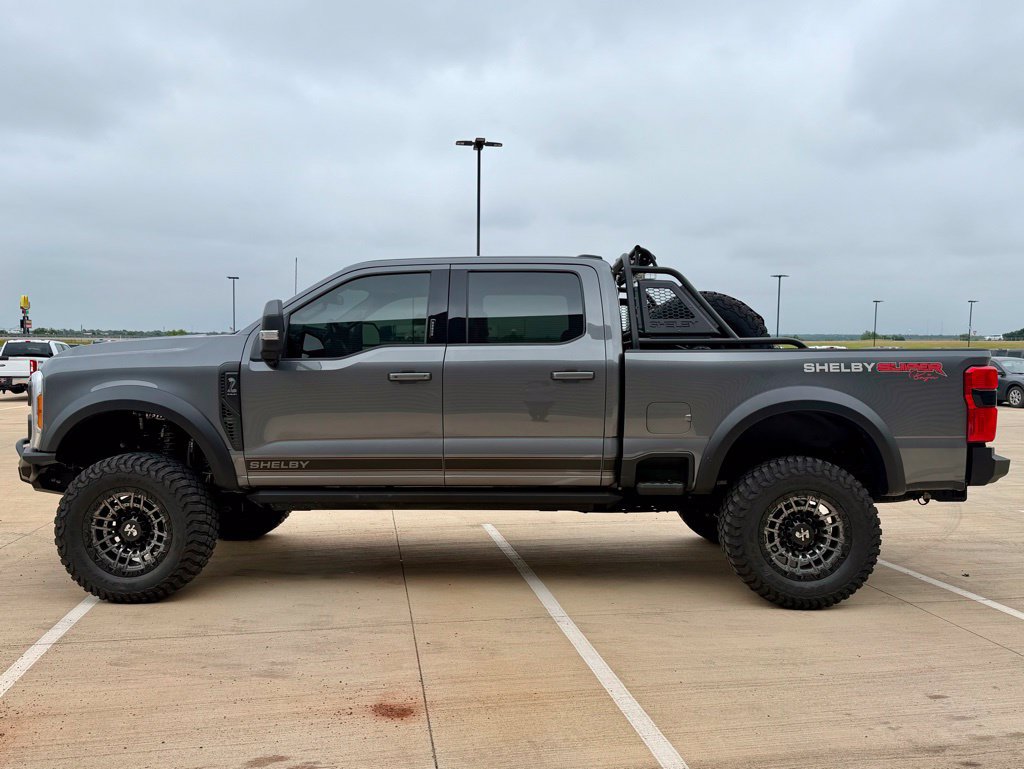 Used 2023 Ford F250 Lariat w/ Lariat Ultimate Package AWD/4WD image 3