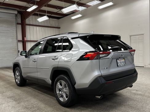 Used 2023 Toyota RAV4 LE image 16