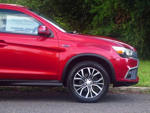 Used 2019 Mitsubishi Outlander Sport ES FWD image 28
