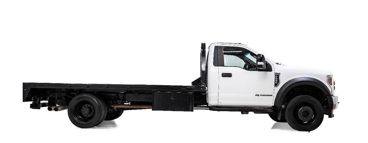 Used 2018 Ford F550 4x4 Regular Cab Super Duty image 5