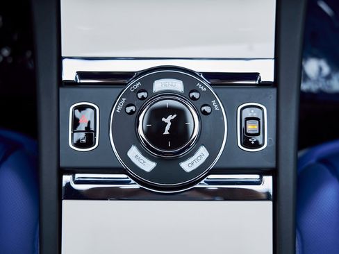 Used 2019 Rolls-Royce Ghost image 73