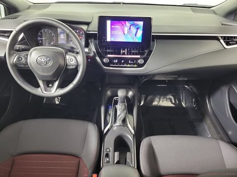 Used 2024 Toyota Corolla SE FWD image 16