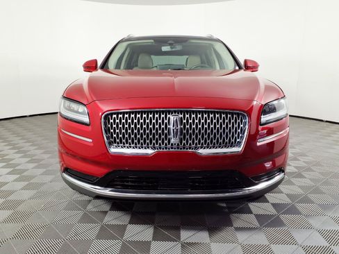 Used 2021 Lincoln Nautilus Reserve AWD/4WD image 2