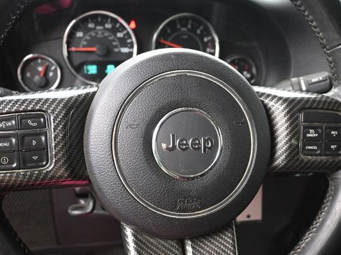 Used 2015 Jeep Wrangler Unlimited Sport w/ Connectivity Group image 18