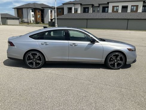 New 2026 Honda Accord SE image 13