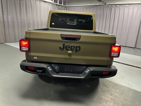 New 2026 Jeep Gladiator Sport image 6