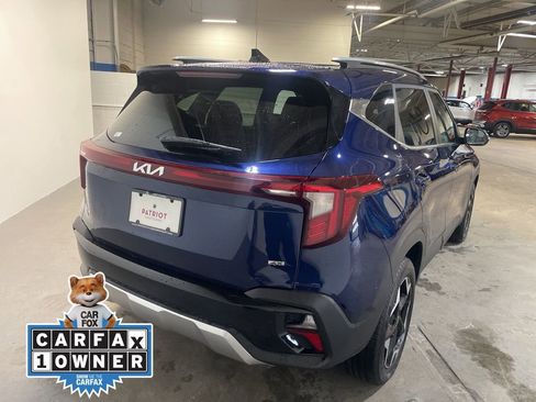 Used 2024 Kia Seltos EX image 8
