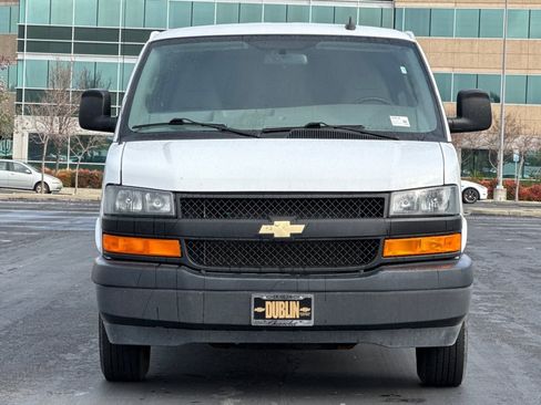 Used 2023 Chevrolet Express 2500 Extended w/ Driver Convenience Package image 9