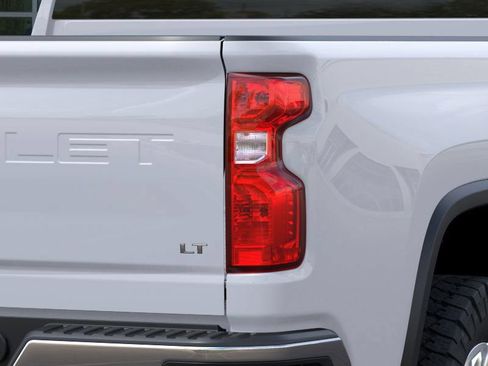 New 2025 Chevrolet Silverado 2500 LT w/ Convenience Package AWD/4WD image 11