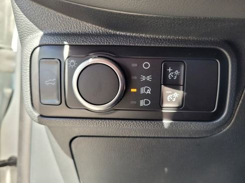 Certified 2025 Ford Explorer Active image 23