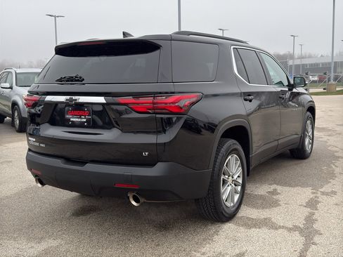 Used 2023 Chevrolet Traverse LT image 5