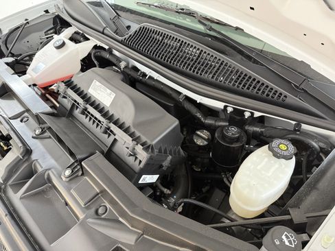 New 2025 Chevrolet Express 3500 w/ Driver Convenience Package image 8