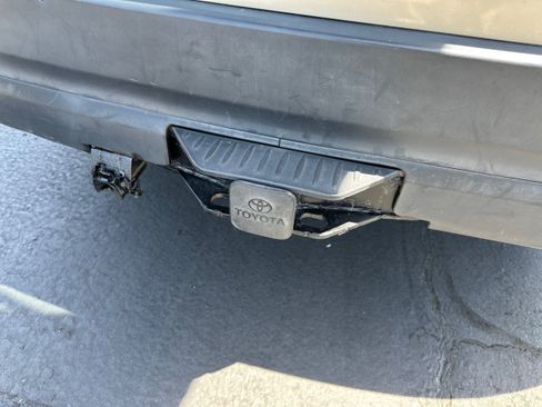 Used 2016 Toyota Highlander Limited AWD/4WD image 27