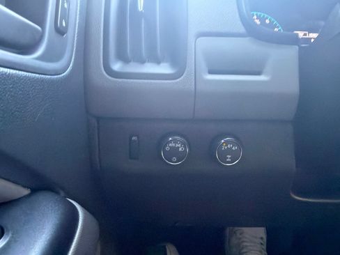 Used 2022 Chevrolet Colorado W/T w/ Custom Special Edition AWD/4WD image 19