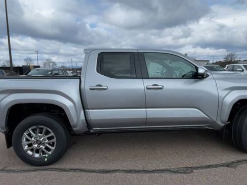 New 2026 Toyota Tacoma Limited AWD/4WD image 9