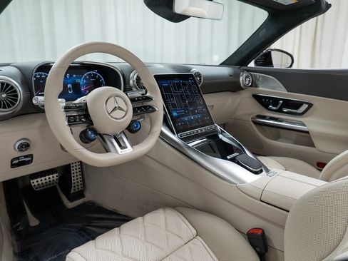Certified 2022 Mercedes-Benz SL 63 AMG 4MATIC image 13