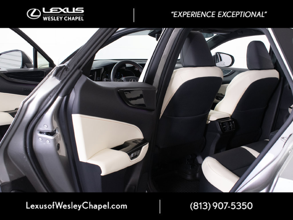 Used 2024 Lexus NX 350h AWD image 15