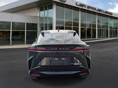 Certified 2025 Lexus RZ 450e image 4