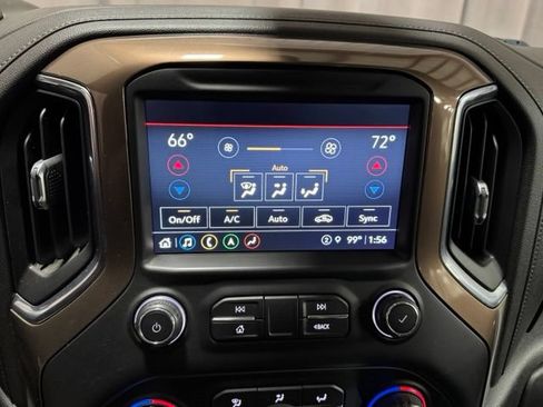 Used 2021 Chevrolet Silverado 1500 High Country w/ Technology Package AWD/4WD image 24