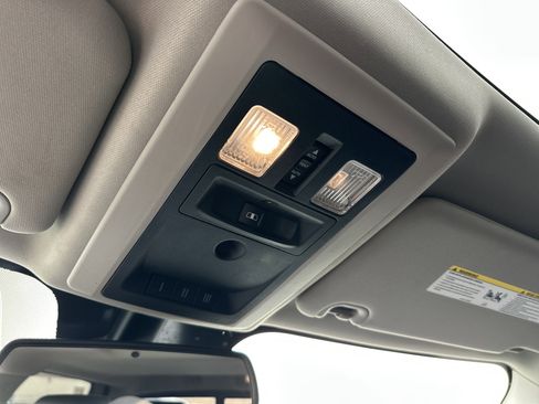 Used 2017 RAM 1500 Sport image 21