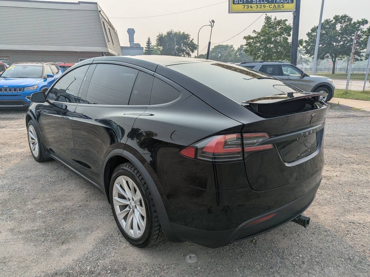 Used 2020 Tesla Model X Long Range AWD/4WD image 5