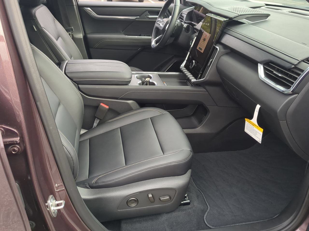 Used 2026 GMC Acadia Elevation w/ Black Edition FWD image 28