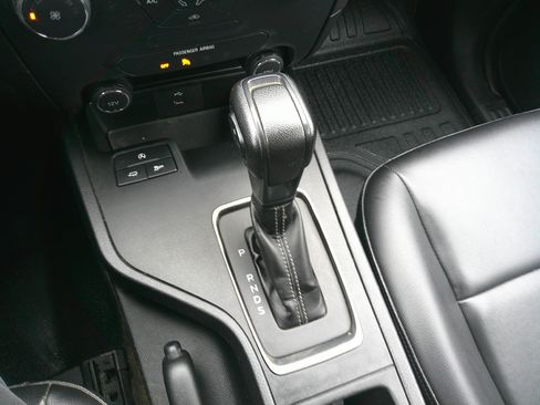 Used 2019 Ford Ranger XL w/ Equipment Group 101A Mid image 41