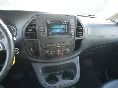 Used 2023 Mercedes-Benz Metris Passenger image 13