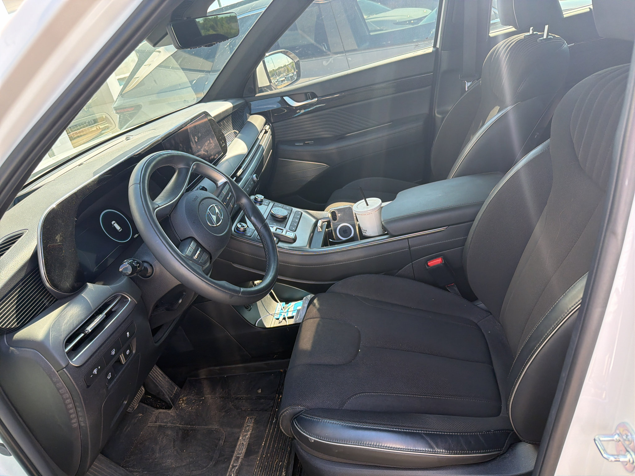 Used 2025 Hyundai Palisade Calligraphy AWD/4WD image 5