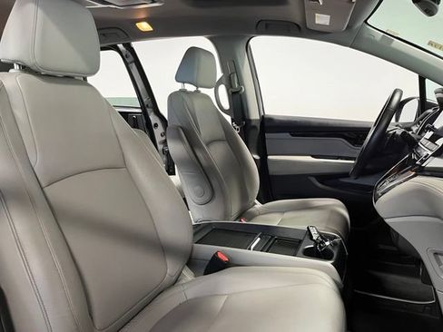Used 2024 Honda Odyssey Touring image 10