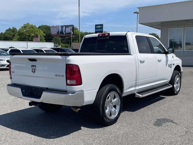 Used 2019 RAM 1500 Classic SLT AWD/4WD image 3