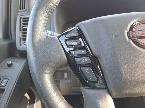 Used 2022 Nissan Frontier PRO-4X w/ Pro-4X Premium Package image 23