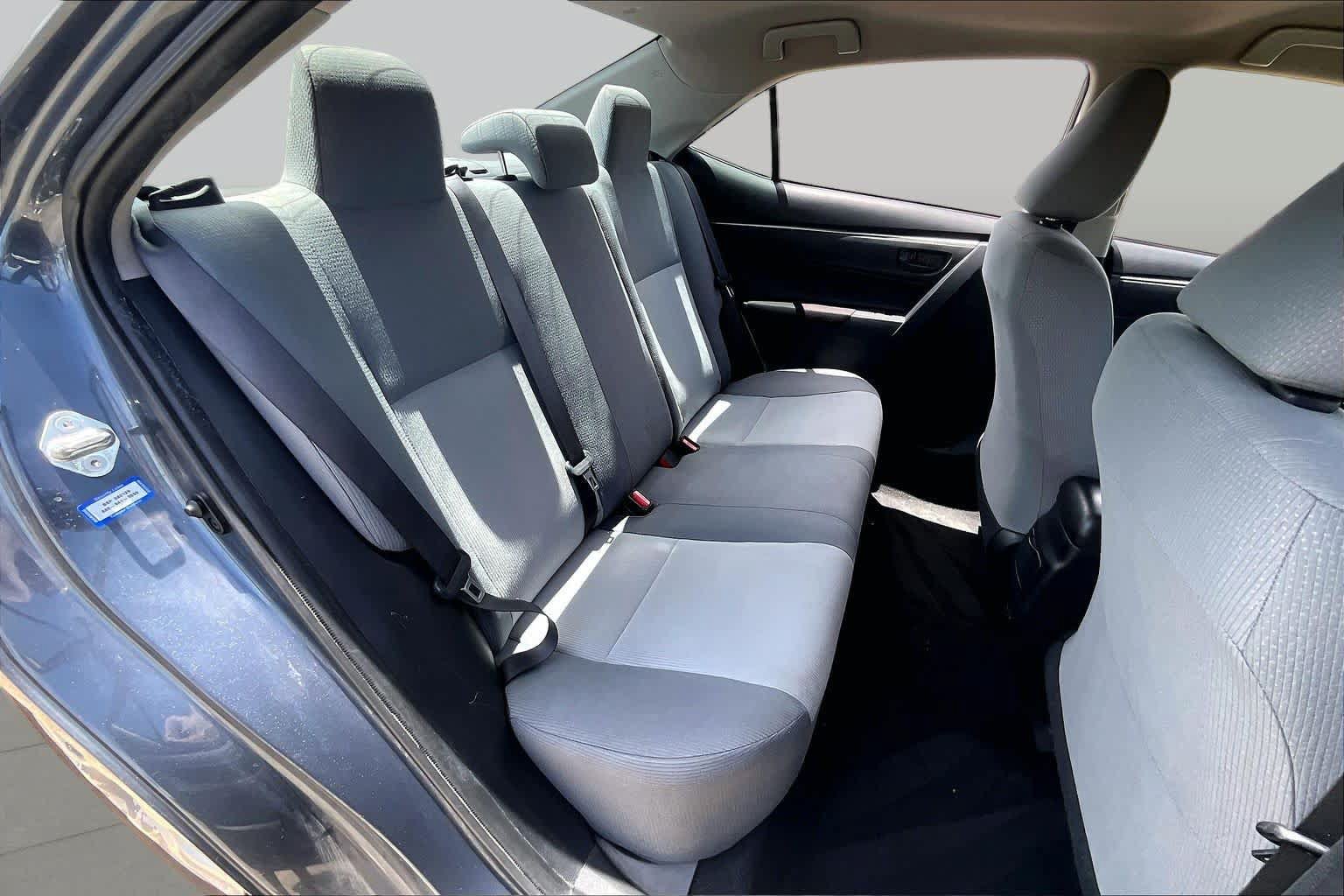Used 2014 Toyota Corolla L FWD image 17