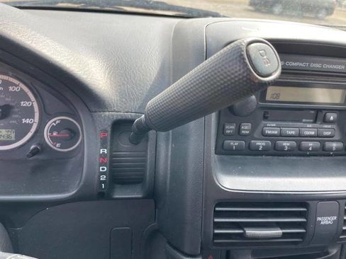 Used 2005 Honda CR-V EX image 38