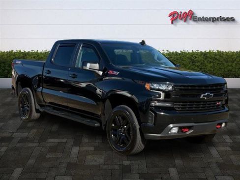 Used 2022 Chevrolet Silverado 1500 LT Trail Boss w/ Safety Package image 2