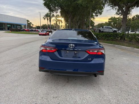 Used 2024 Toyota Camry LE FWD image 4