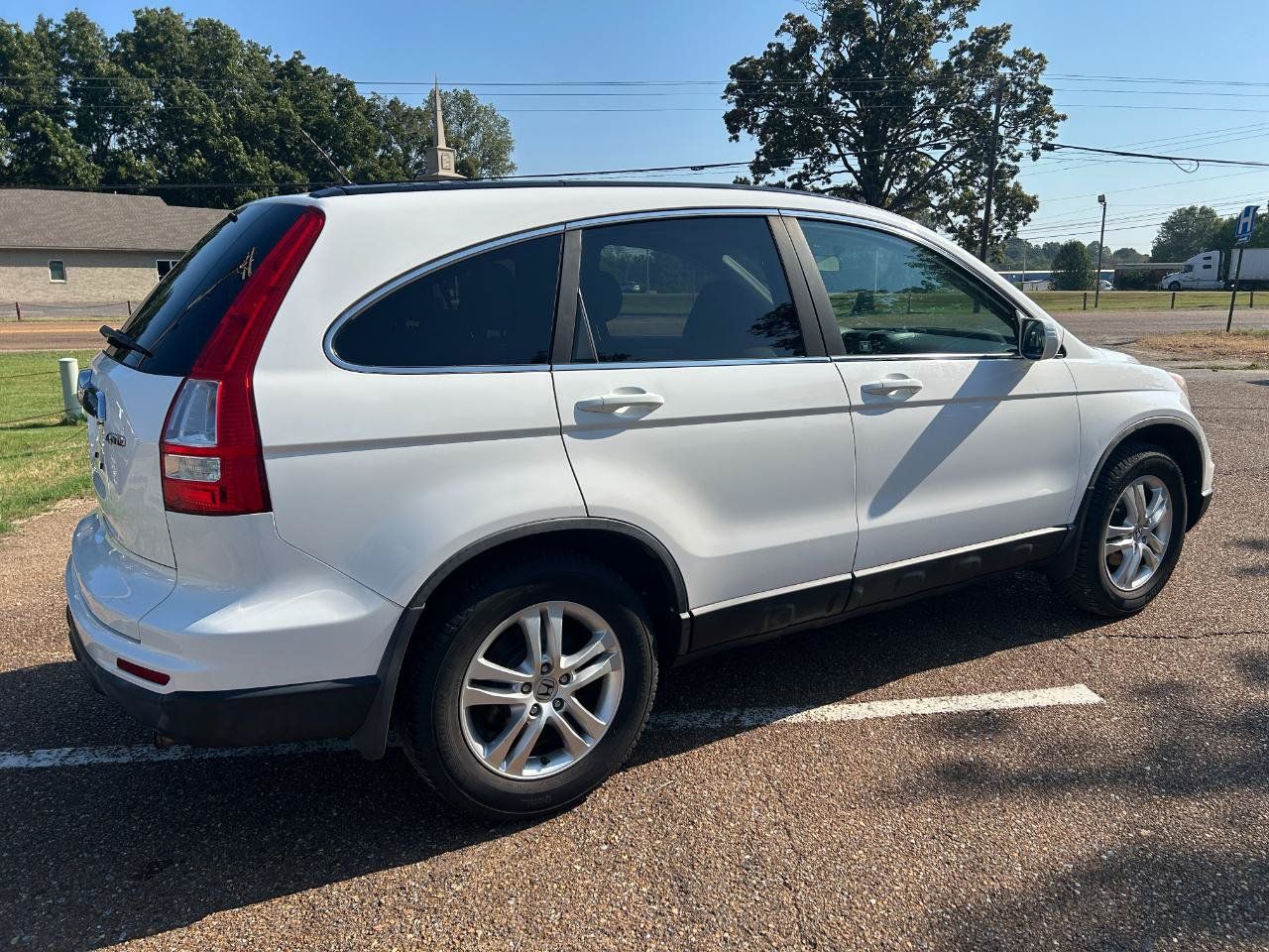 Used 2011 Honda CR-V EX-L image 4