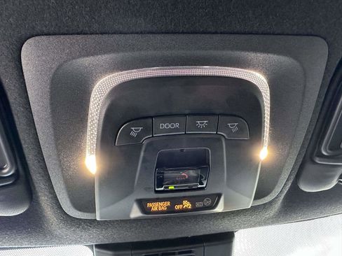 Used 2026 Toyota Corolla SE image 30