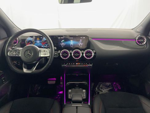 Certified 2022 Mercedes-Benz GLA 250 image 16