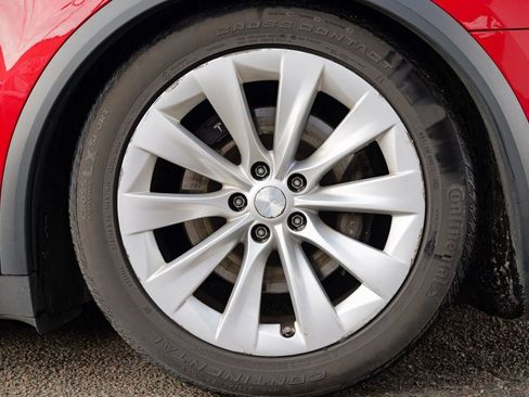 Used 2016 Tesla Model X 90D image 14