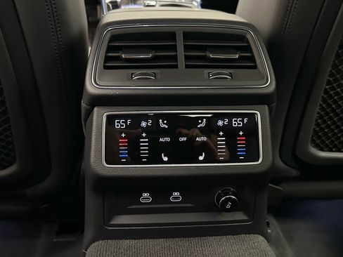 Used 2023 Audi RS 7 Sportback w/ Carbon Optic Package AWD/4WD image 40